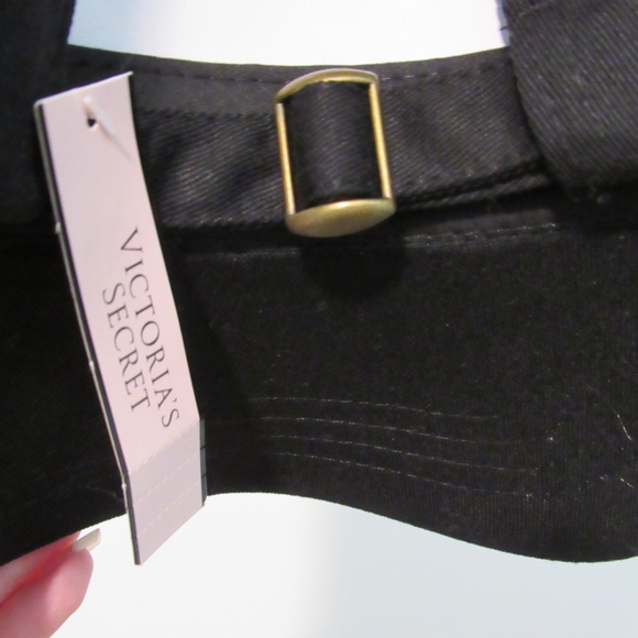 Victoria's Secret Sport, NWT, Black & White, Embroidered, Baseball Style Hat - Picture 5 of 10